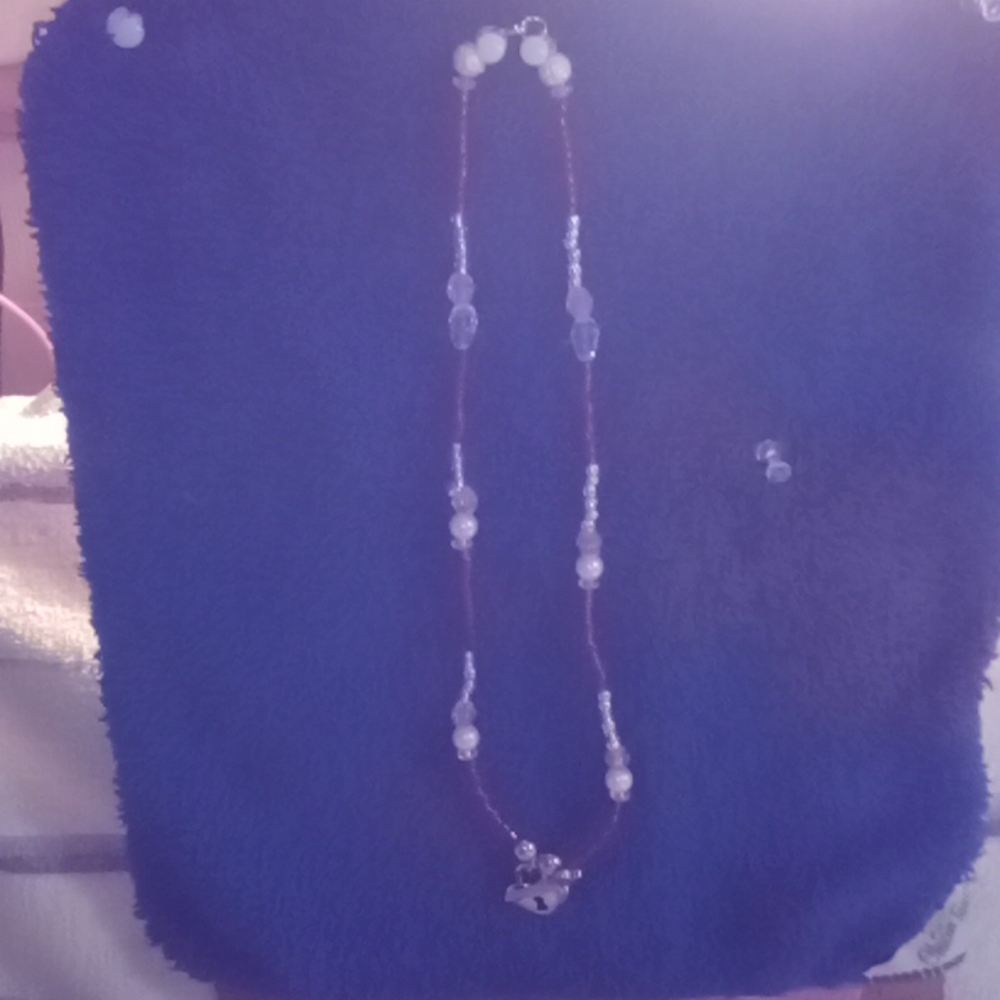 (E) Valentine necklace with charm and key